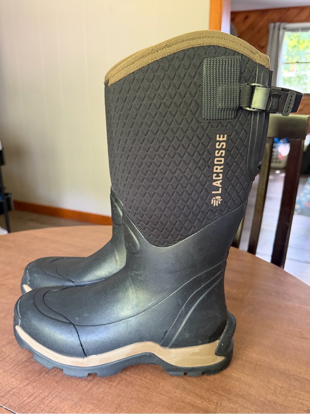 Women’s lacrosse alpha thermal 14” black and tan